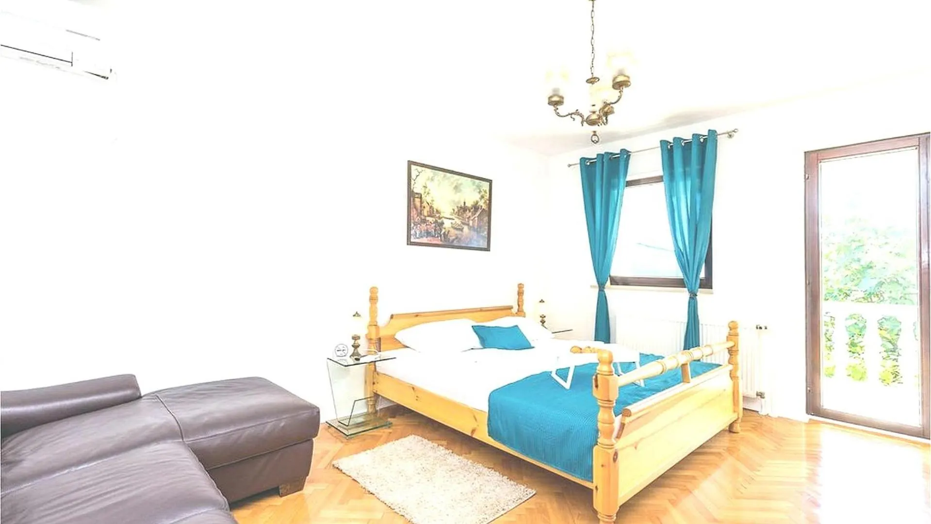 Villa Tonkaz 4 リエカ 別荘